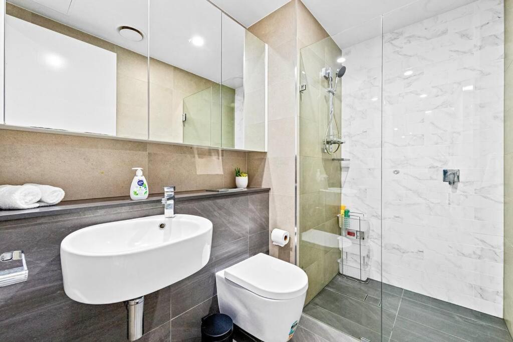 Four Bedroom Apartment With Facilities In Olympic Park Sydney Exteriér fotografie