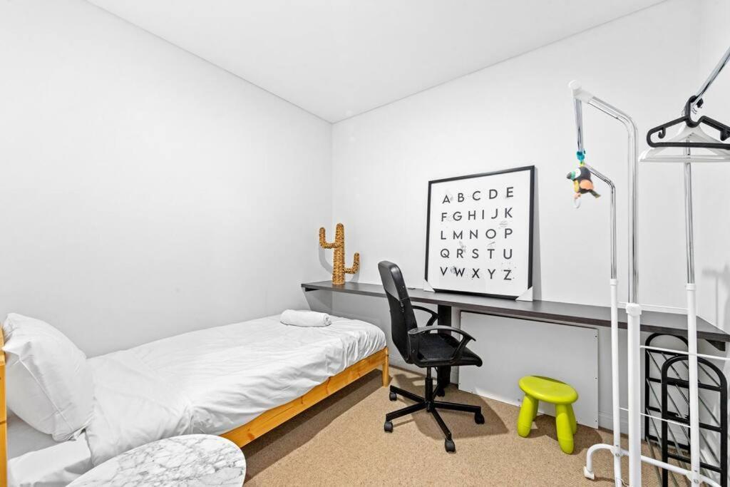 Four Bedroom Apartment With Facilities In Olympic Park Sydney Exteriér fotografie